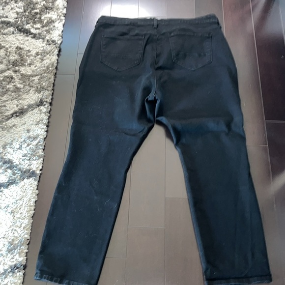 NYDJ  Leggings Lift Tuck Technology Black Jeans Style Zipper Size 20W - Picture 4 of 9